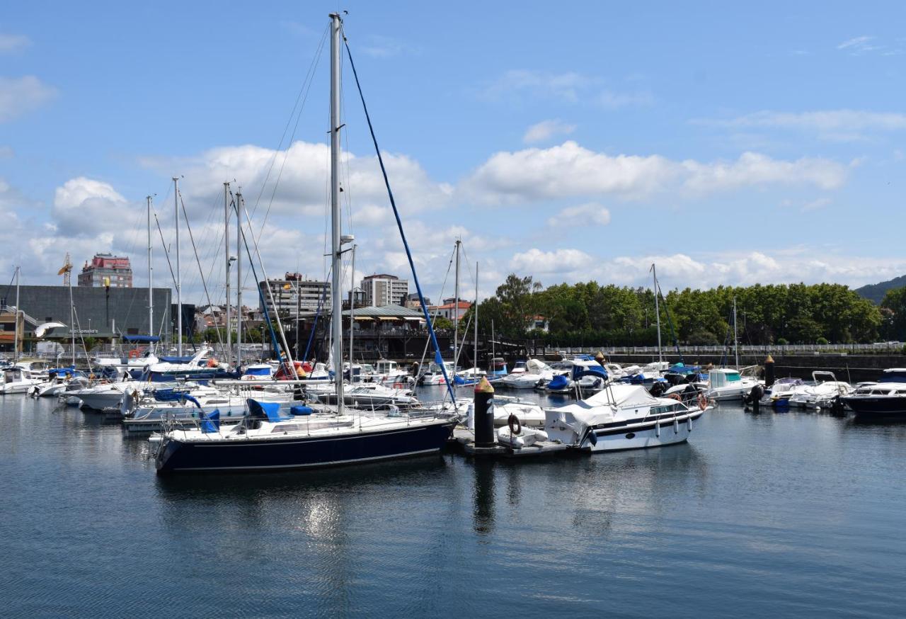 Nuevo apartamento céntrico junto al mar Vilagarcía de Arousa Exterior foto